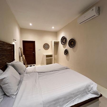 Lombok Coconut Hotel Мангсит Экстерьер фото