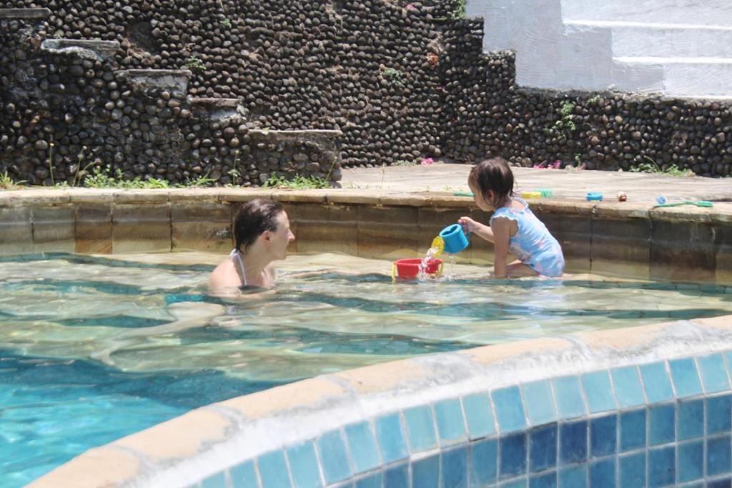Lombok Coconut Hotel Мангсит Экстерьер фото